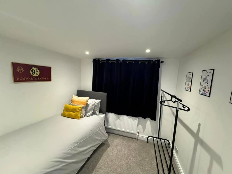 Modern 5 Bed Near Excel -Big Ben Villa London Exterior photo